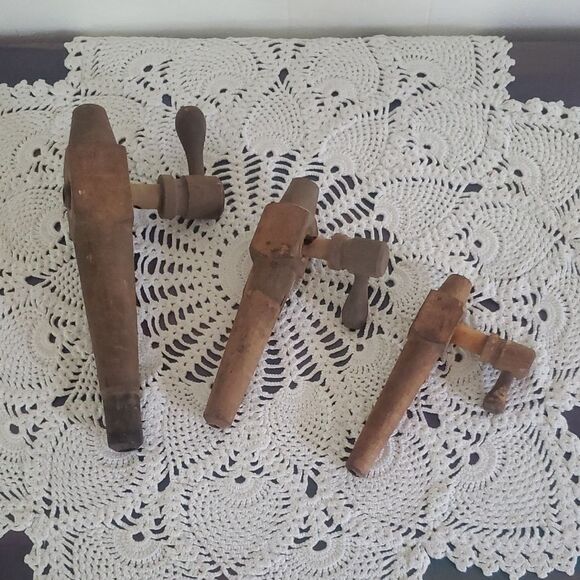 Vintage Lot of 3 Wooden Beer Wine Whiskey Keg Barrell Tap Spigot Spouts - Picture 1 of 11